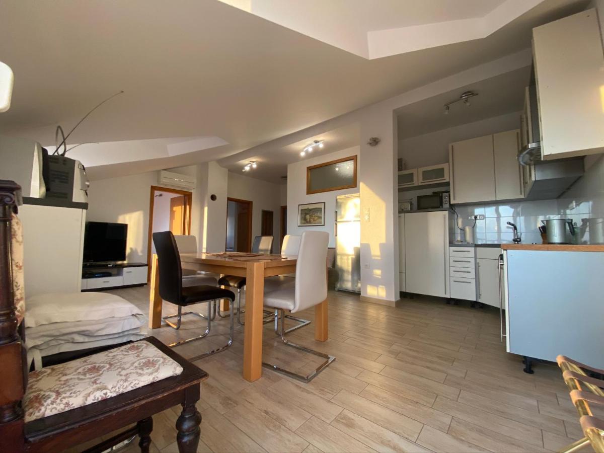 Apartments Grozdana Gradac  Eksteriør bilde