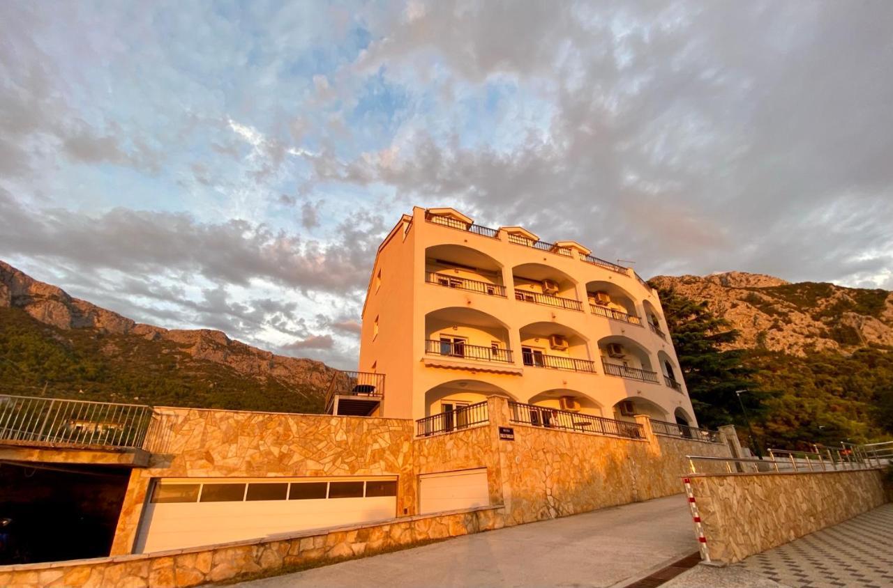 Apartments Grozdana Gradac  Eksteriør bilde