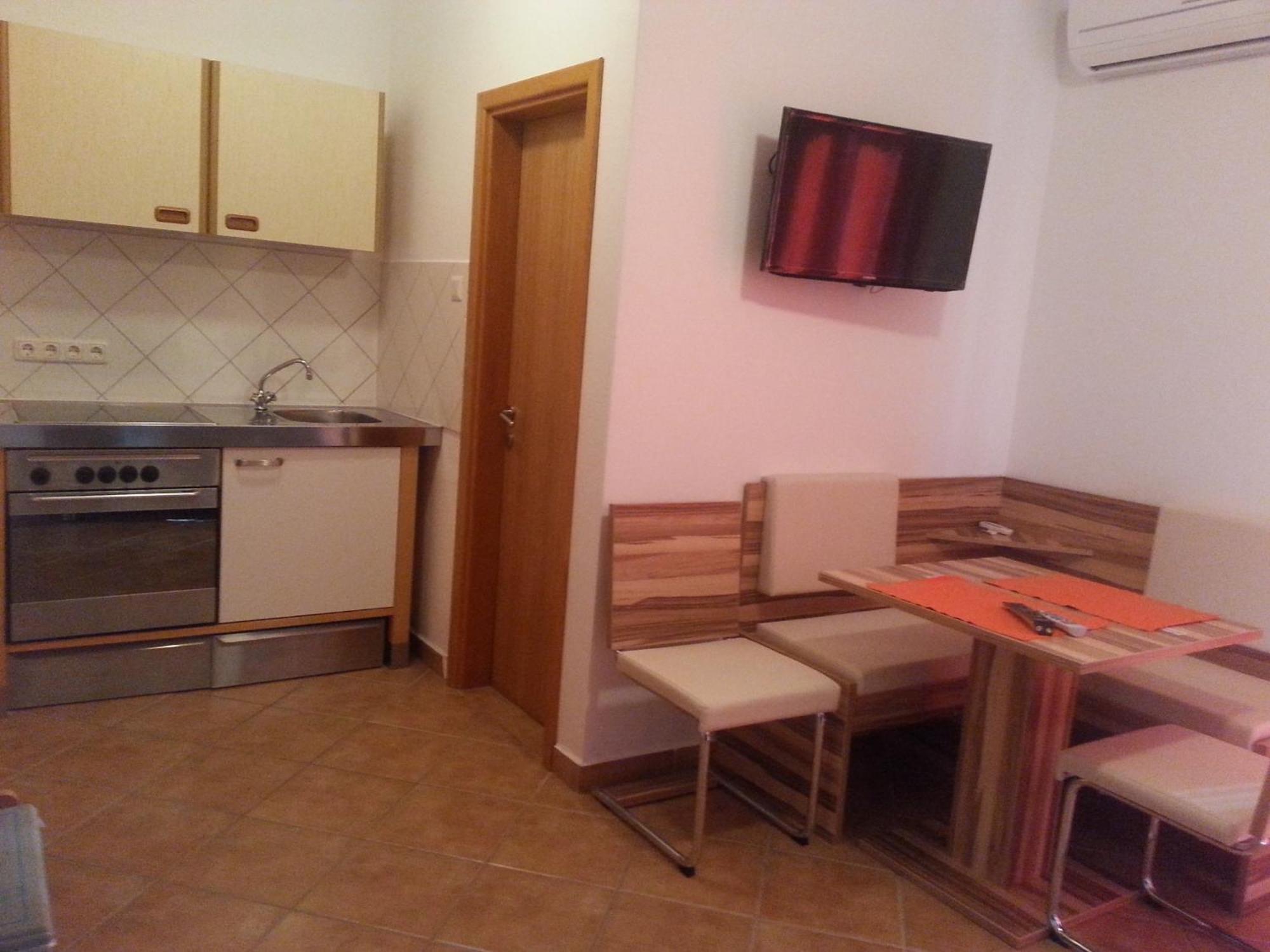 Apartments Grozdana Gradac  Rom bilde